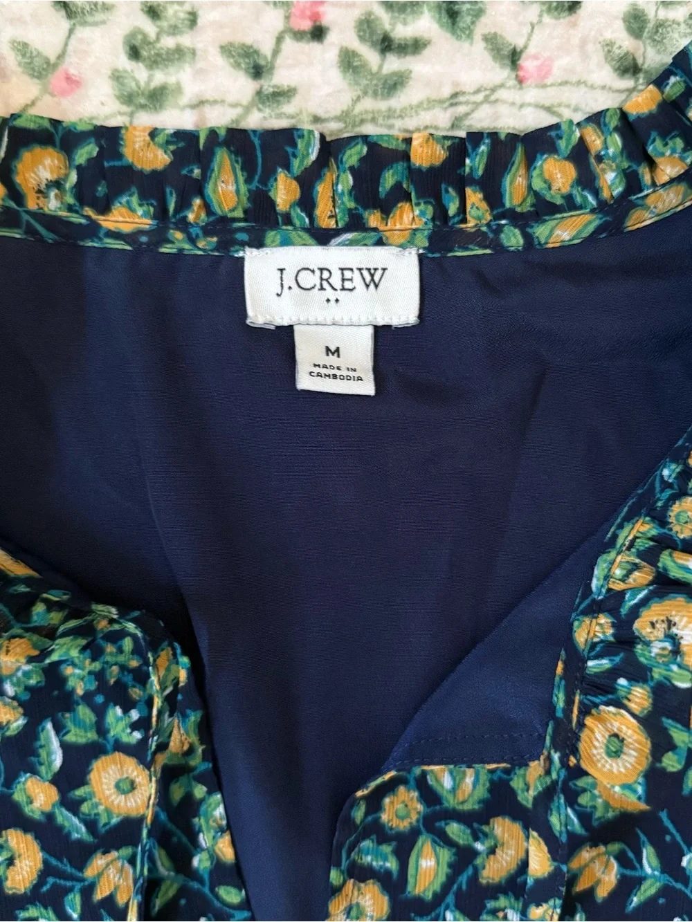 J.Crew Women’s Navy Floral Puff Sleeve Split Neck Blouse Size M